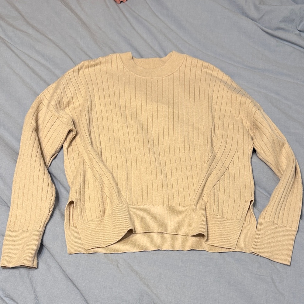 Abercrombie Soft AF Collection Cream Ribbed Sweater